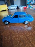 1975 peugeot 504, Hobby en Vrije tijd, Modelauto's | Overige schalen, Ophalen of Verzenden, Zo goed als nieuw