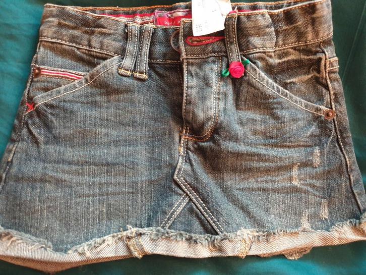 NIEUW! spijkerrokje van Bengh 104, Kinderen en Baby's, Kinderkleding | Maat 104, Nieuw, Meisje, Jurk of Rok, Ophalen of Verzenden