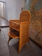 Kinderstoel Vintage (rotan), Kinderen en Baby's, Kinderkamer | Tafels en Stoelen, Ophalen, Zo goed als nieuw, Stoel(en)