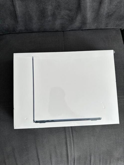 Nieuw gesealde MacBook Air 2022 13,6 - 8 GB - 256 GB SSD, Computers en Software, Apple Macbooks, Nieuw, 13 inch, 8 GB, Ophalen of Verzenden