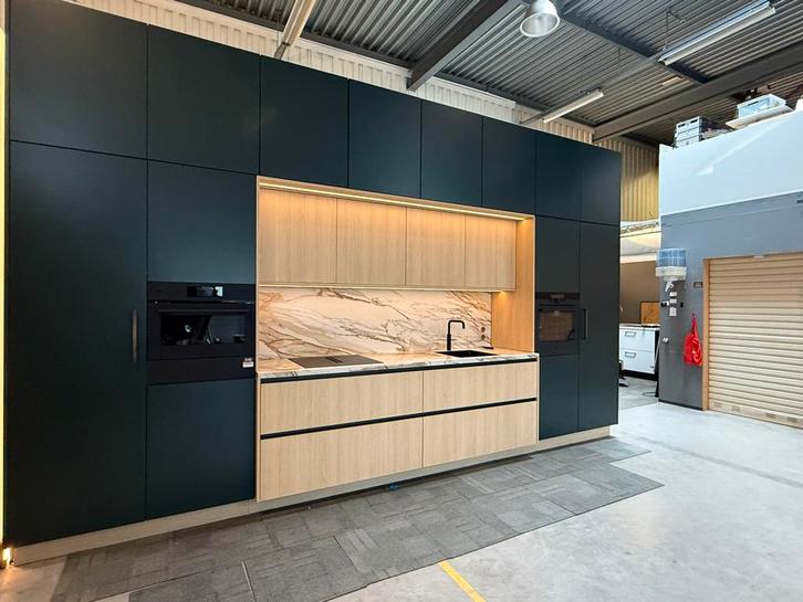 Zeer luxe nieuwe Bruynzeel keuken compleet., Huis en Inrichting, Keuken | Complete keukens, Nieuw, Enkelwandige keuken, Overige kleuren
