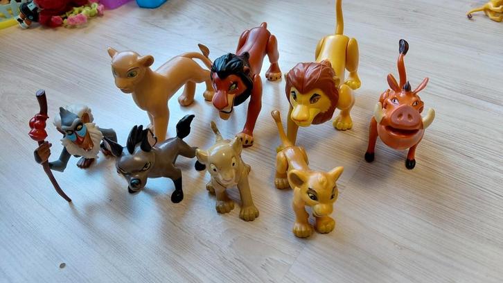 Lion king figuren, Verzamelen, Disney, Zo goed als nieuw, Beeldje of Figuurtje, Leeuwenkoning of Jungle Boek, Ophalen of Verzenden