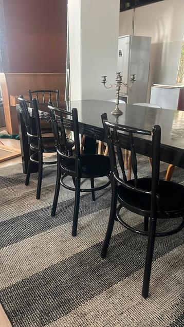 Stoelen set 8 stuks beschikbaar voor biedingen