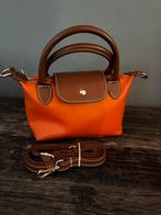 Leren tasje in oranje, Sieraden, Tassen en Uiterlijk, Tassen | Damestassen, Ophalen of Verzenden, Zo goed als nieuw, Beige, Schoudertasje