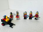 Lego 677 Knights' Arsenal, Kinderen en Baby's, Speelgoed | Duplo en Lego, Complete set, Gebruikt, Ophalen of Verzenden, Lego