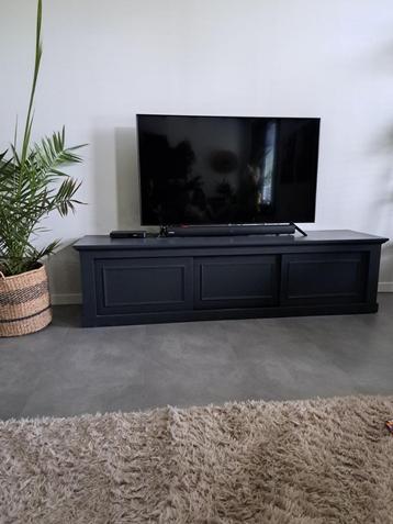 Gratis tv meubel 