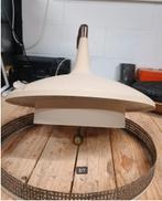 Dijkstra hanglamp, Ophalen