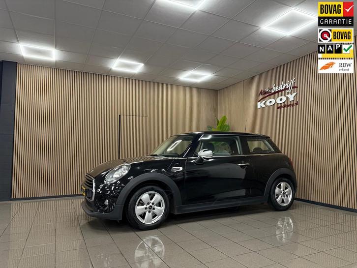 Mini Mini 1.5 Cooper Business * Navigatie / Parkeersensoren, Auto's, Mini, Bedrijf, Te koop, Cooper, ABS, Airbags, Airconditioning