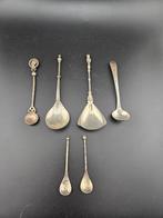 Zilveren lepels collectie gekeurd zwaardje leeuw enz, Ophalen of Verzenden