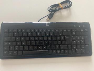 Logitech ultra flat Toetsenbord Keyboard bedraad beschikbaar voor biedingen