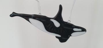 handgemaakte gefused glazen orca beschikbaar voor biedingen
