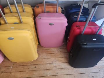 American Tourister by Samsonite 3 maten M // L // XL beschikbaar voor biedingen