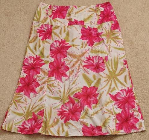 Vrolijke rok Red Shield roze bloem groen gebroken wit mt 46, Kleding | Dames, Rokken, Zo goed als nieuw, Maat 46/48 (XL) of groter