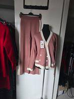 Dames broekpak set nieuw, Ophalen of Verzenden, Nieuw, Maat 42/44 (L), Roze