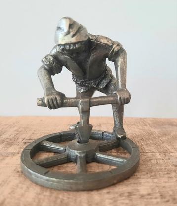 Tinnen Beeldje, KMD Pewter Daalderop beschikbaar voor biedingen