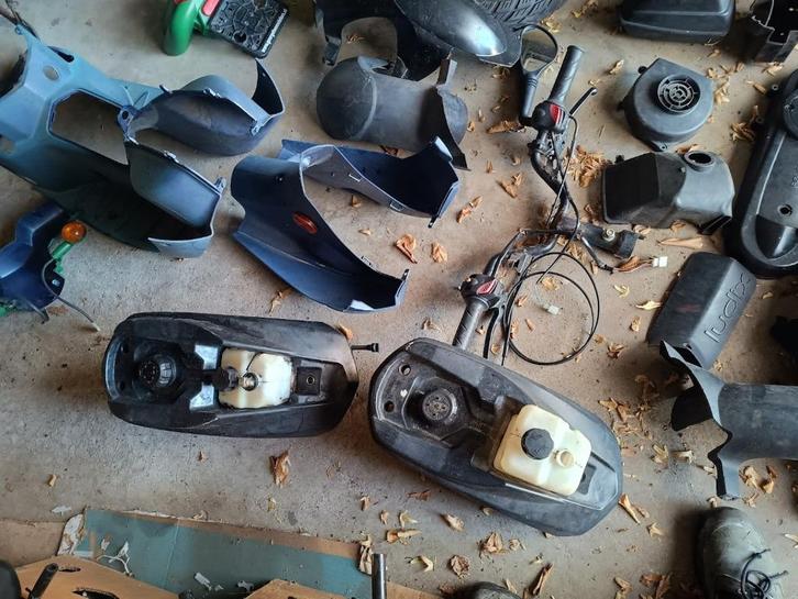 Peugeot Ludix onderdelen, Fietsen en Brommers, Brommeronderdelen | Algemeen, Gebruikt, Overige typen, Ophalen of Verzenden