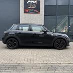 Mini Mini 1.5 Cooper Pepper Serious Business 2017, Auto's, 136 pk, Euro 6, Zwart, Bedrijf