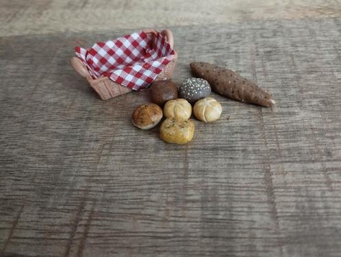 MANDJE MET BROOD EN BROODJES VOOR POPPENHUIS 1:12, Verzamelen, Poppenhuizen en Toebehoren, Nieuw, Poppenhuis, Ophalen of Verzenden