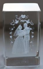 Bruidspaar in 3D glasblok, laserblok, staand, met doosje, Ophalen of Verzenden, Nieuw