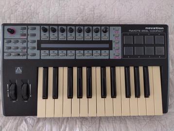 Novation ReMote 25SL Compact master keyboard beschikbaar voor biedingen
