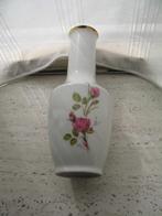 Vaas Wit met Roze Bloem Goudklr Rand Porselein Bavaria, Ophalen of Verzenden