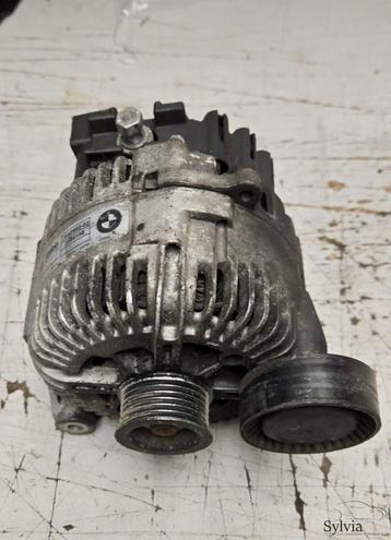 Dynamo 180A N62 BMW 5 / 6 / 7 / X5 serie E53 E6x 12317540992 beschikbaar voor biedingen
