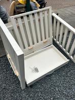 Babybox, Kinderen en Baby's, Ophalen of Verzenden, Gebruikt, Vierkant, In hoogte verstelbaar