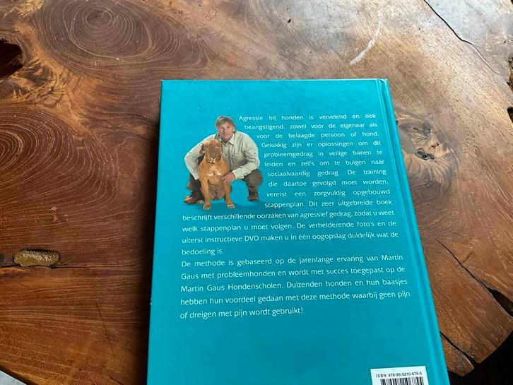 Martin Gaus - Agressie bij honden, Boeken, Dieren en Huisdieren, Zo goed als nieuw, Honden, Ophalen of Verzenden