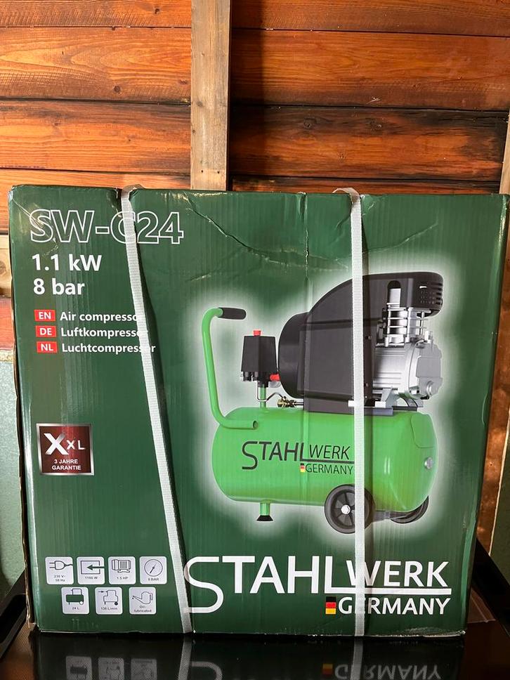 STAHLWERK SW-C24 Compressor - Nieuw!, Doe-het-zelf en Verbouw, Compressors, Nieuw, 6 tot 10 bar, Minder dan 25 liter, Minder dan 200 liter/min