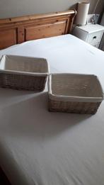 Mandjes 2x 39x28 cm 16 cm diep. Komt er niet weer op., Ophalen, Zo goed als nieuw, Rechthoekig
