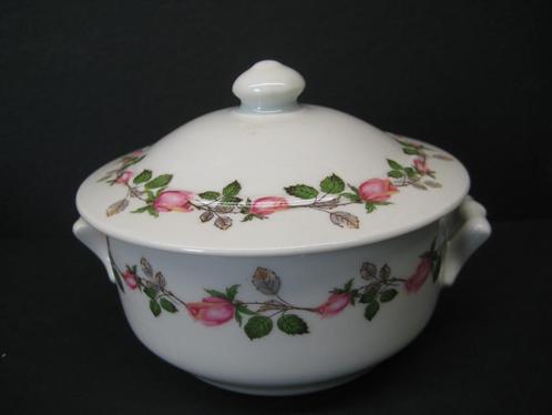 APILCO SCHAALTJE ROZEN, Huis en Inrichting, Keuken | Servies, Zo goed als nieuw, Schaal of Schalen, Overige stijlen, Porselein