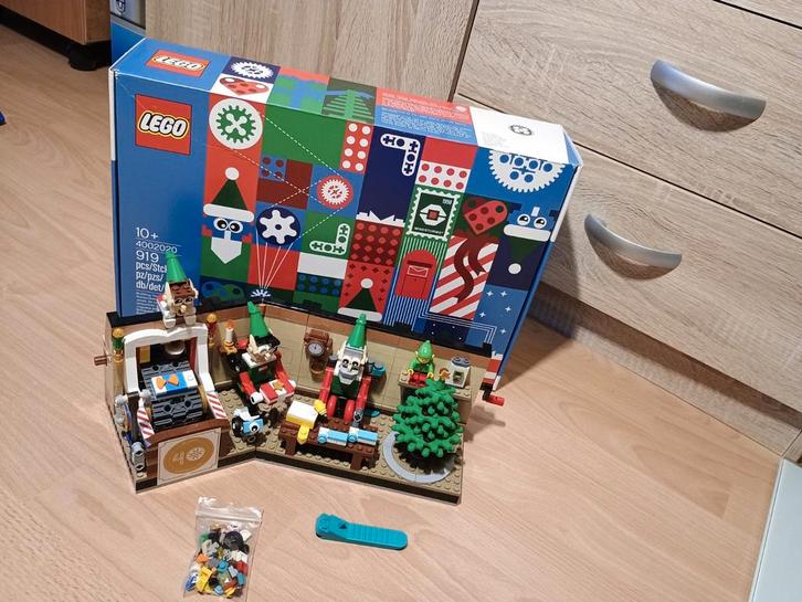 Lego 4002020 employees gift van het jaar 2020, Kinderen en Baby's, Speelgoed | Duplo en Lego, Zo goed als nieuw, Ophalen of Verzenden