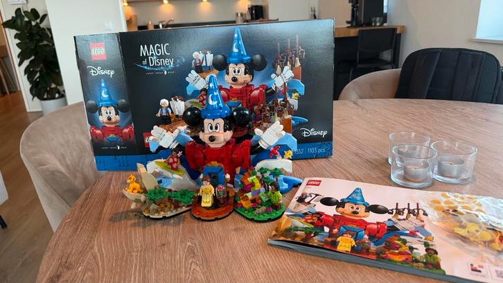 Lego Disney Magic of Disney #21352, Kinderen en Baby's, Speelgoed | Duplo en Lego, Zo goed als nieuw, Lego, Complete set, Ophalen