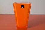 Fraaie vierkante glazen Leonardo vaas, Oranje, Ophalen of Verzenden, Minder dan 50 cm, Glas