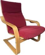 IN PRIJS VERLAAGD;  Rode fauteuil met houten frame, Ophalen, Gebruikt, 75 tot 100 cm, 50 tot 75 cm