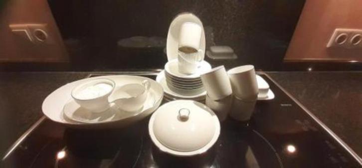 thomas medaillion plantinband 2 mm servies, Huis en Inrichting, Keuken | Servies, Nieuw, Bord(en), Overige stijlen, Porselein