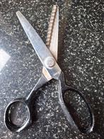 Spitz kartelschaar., Hobby en Vrije tijd, Ophalen of Verzenden, Zo goed als nieuw