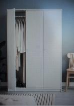 Kast~Ikea Kleppstad Kledingkast~Klepstad~3 deurs zgan, Huis en Inrichting, Kasten | Kledingkasten, Ophalen, Ikea Modern, 100 tot 150 cm