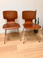 2 vintage Wilkhahn stoelen, Ophalen, Bruin, Zo goed als nieuw, Metaal