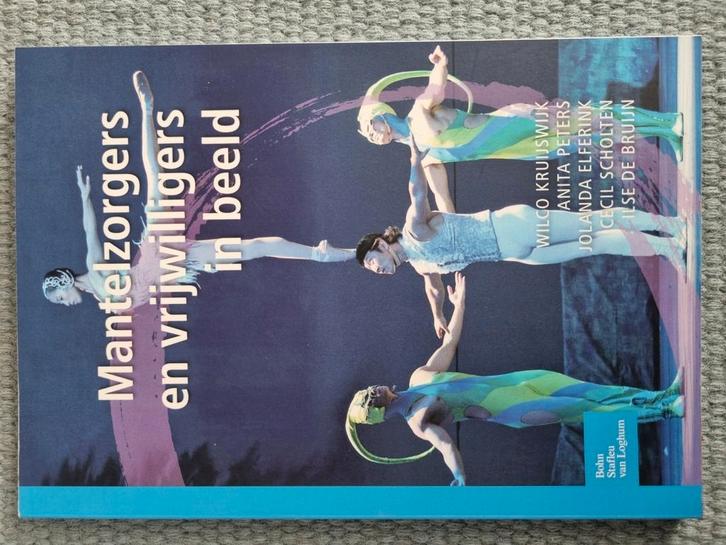 Anita Peters - Mantelzorgers en vrijwilligers in beeld, Boeken, Wetenschap, Zo goed als nieuw, Sociale wetenschap, Ophalen of Verzenden