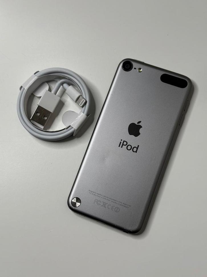 iPod Touch 5 Space Grey 16GB, Audio, Tv en Foto, Mp3-spelers | Apple iPod, Gebruikt, Touch, 10 tot 20 GB, Zwart, Ophalen of Verzenden