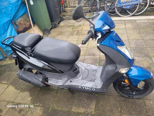 Kymco agility en Piaggio mp3 400LT, Fietsen en Brommers, Scooters | Kymco, Zo goed als nieuw, Agility, Ophalen of Verzenden