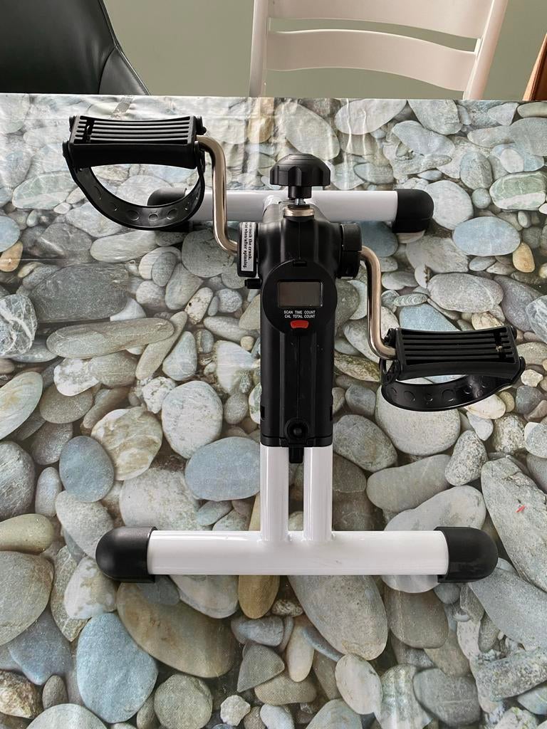 Stoelfiets - Weinig Gebruikt, Sport en Fitness, Ophalen of Verzenden, Zo goed als nieuw, Benen, Overige typen