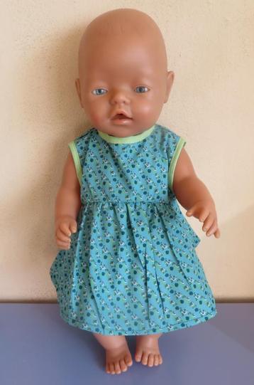 Poppenkleertjes poppenkleding Baby pop 40-43c jurkje 506 beschikbaar voor biedingen
