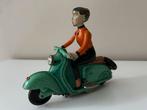 MS/ VEB Brandenburg, 1955,  Oost-Duitsland; Girl on Scooter, Antiek en Kunst, Antiek | Speelgoed, Ophalen of Verzenden