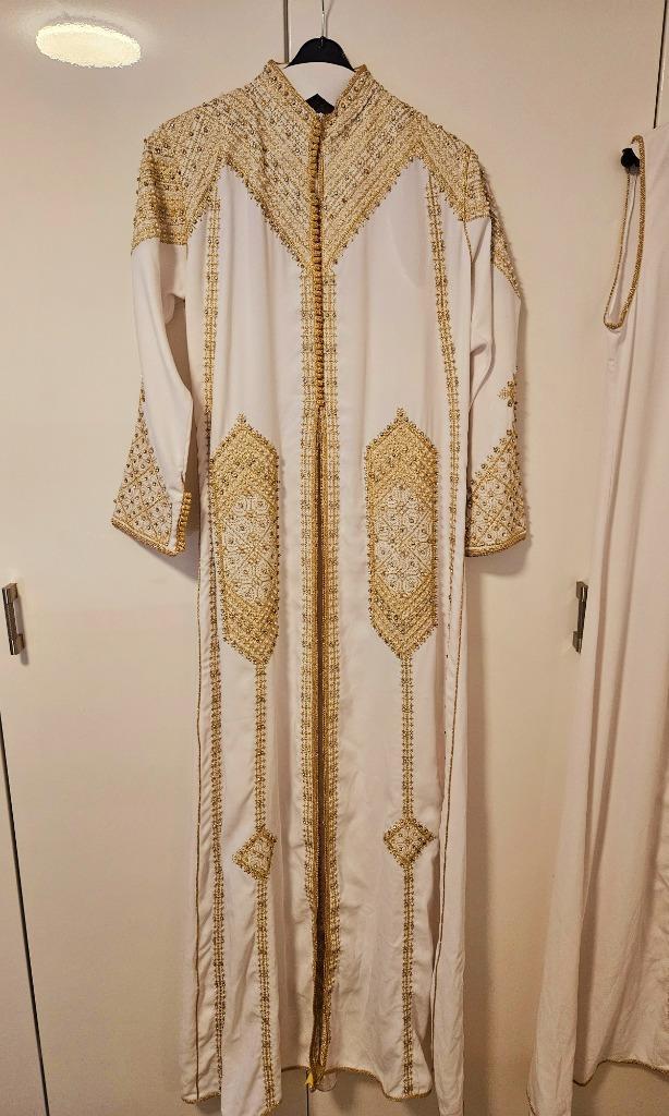 Takchita wit/goud, Kleding | Dames, Jurken, Zo goed als nieuw, Wit, Onder de knie, Ophalen of Verzenden