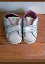 Nike kinder schoenen maat 19.5, Schoentjes, Jongetje of Meisje, Ophalen of Verzenden, Zo goed als nieuw
