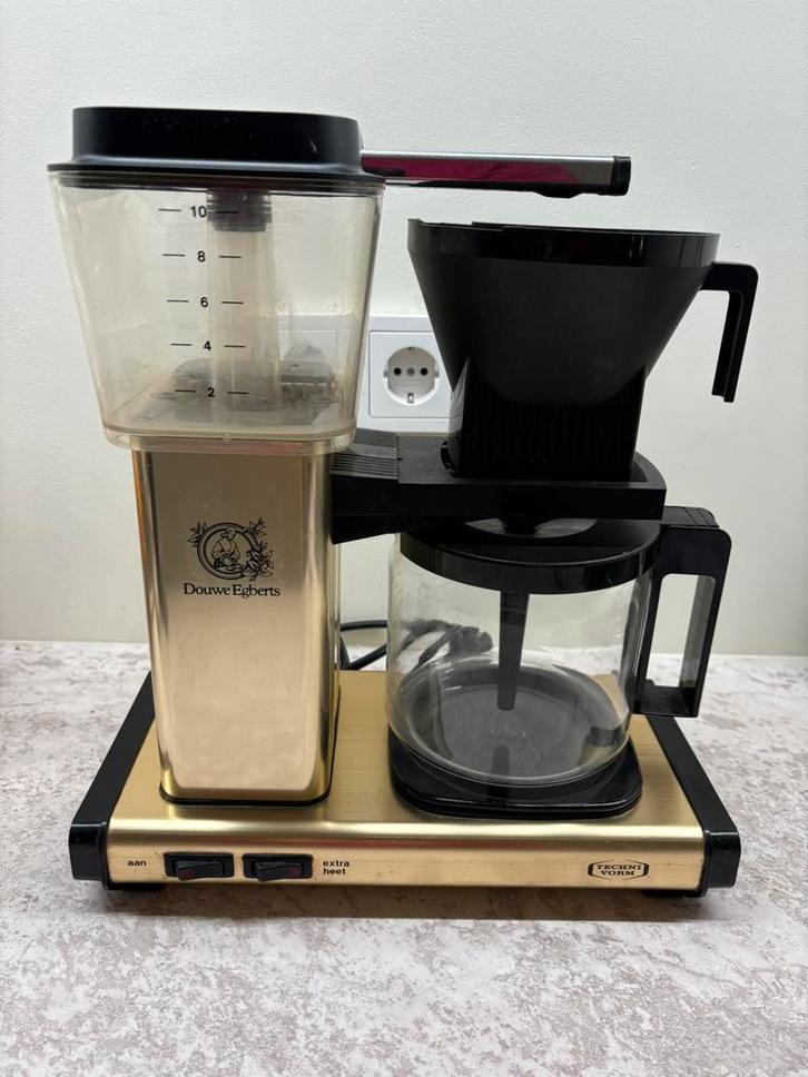 Douwe Egberts Technivorm Moccamaster goudkleurig goud, Witgoed en Apparatuur, Koffiezetapparaten, Gebruikt, Gemalen koffie, Koffiemachine