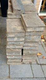beton tegels 20x30 cm gratis in Roosendaal, Tuin en Terras, Tegels en Klinkers, Ophalen, Gebruikt, Beton, Terrastegels