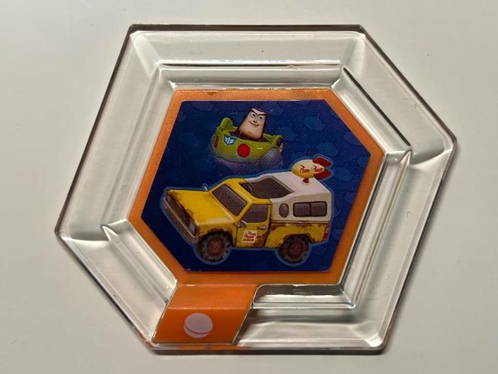 Disney Infinity 1.0 Pizza Planet Delivery Truck power disc, Spelcomputers en Games, Games | Nintendo Wii U, Zo goed als nieuw